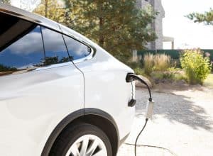Comment optimiser la recharge de votre véhicule électrique par temps chaud ?
